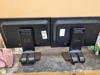 2x HP Compaq 24" LCD Monitors