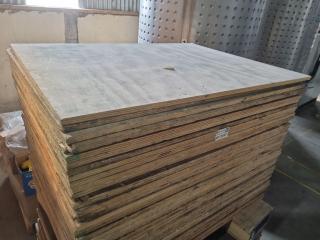 42x Plywood Sheets