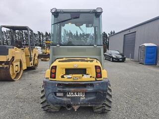 2013 Yanmar V4-6 Loader