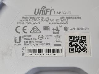 TP-Link 8-Port Gigabit Desktop Switch + UniFi WiFi Access Point