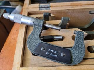 Kinchrome 0-100mm Outside Micrometer Set