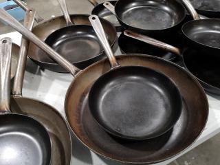 25x Assorted Comnercial Kitchen Fry Pans