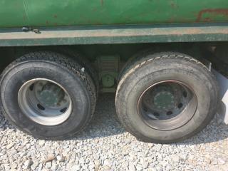 1996 Nissan 6 x 4 Tipper with Silage Box