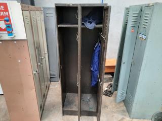 Metal 2 Door Locker Cabinet