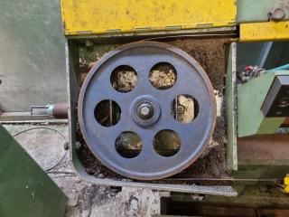 Omega Three Phase Metal Cutting Band Saw 