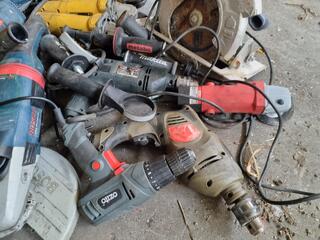 12x Assorted Faulty Power Tools, Parts use only!