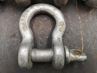 4x Assorted D and Bow Shackles
