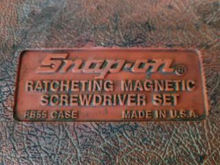 Snap-On Ratcheting Magnetic Screwdriver Set