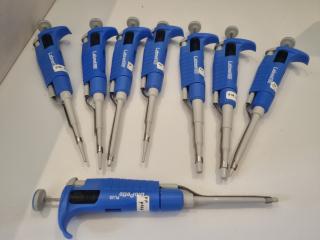8 x Labnet Pipettes 