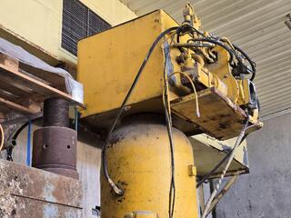 Very Large Hydraulic Press Assembly
