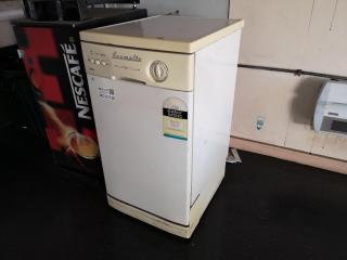 Baumatic External Self Standing Dishwasher