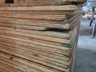 34x Plywood Sheets