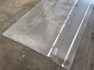 2x Sheets of Lexan Weatherable Transparent Sheets