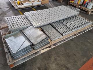 27x Wall Mounted Steel Hanging Sheets for Parts Bins + 11x Steel Shelves