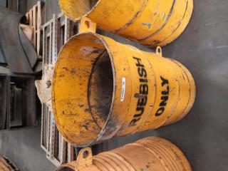 5 x ~320L Industrial Drums