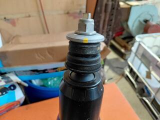 2 x Shock Absorbers 