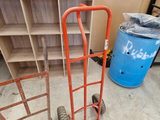 2x Sackbarrel Trollies