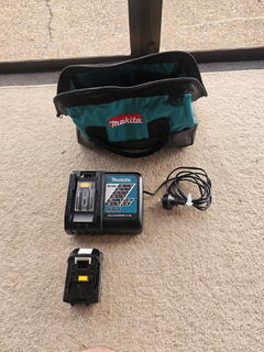 Makita 18V LXT Collated Screwdriver w/ 3.0Ah Battery