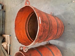 5 x ~320L Industrial Drums