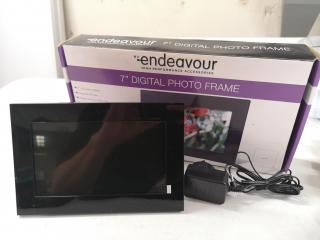 Endeavour 7" Digital Photo Frame