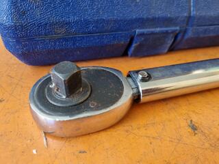 Kinchrome Micrometer Torque Wrench 1/2" Drive