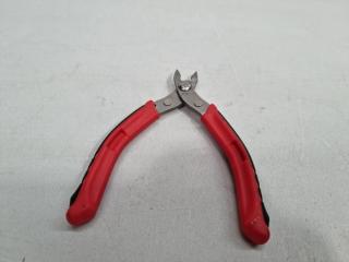 Lot of Assorted Pliers/Cutters