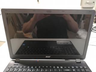 Acer Aspire ES15 Laptop Computer