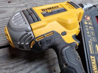 DeWalt XR 18V Cordless Rapid Cycle Franing Nailer