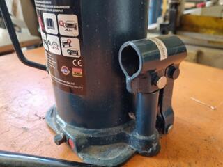 20-Ton Welded Bottle Jack by The Tool Shed