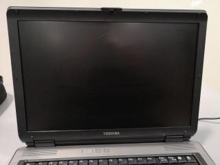 Toshiba Tecra A6 Laptop Computer w/ Case