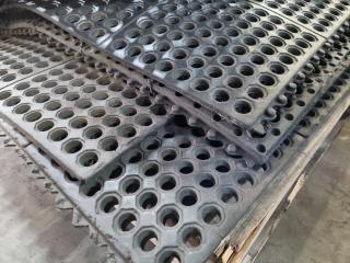 Pallet of Assorted Rubber Floor Matting