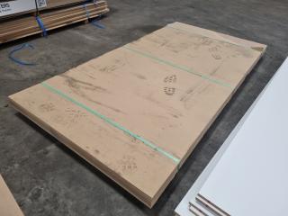 3 Panels of Woodgrain Laminated MDF (18mm)