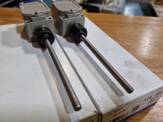 2x Omron Coil Spring Limit Switches