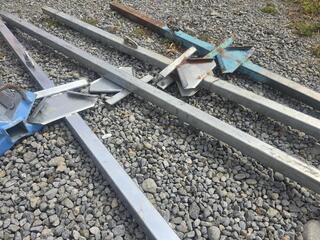 5 x Portable Road Sign Stands