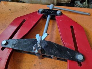 Large Pipe Clamp, 5" to 12" Capacity