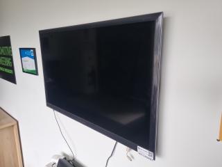 Sony 40" TV and Sound Bar 