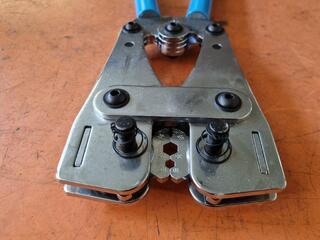 Industrial Crimping Tool