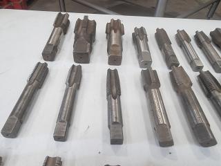 Large Assortment of 30 HSS Pipe Tapers