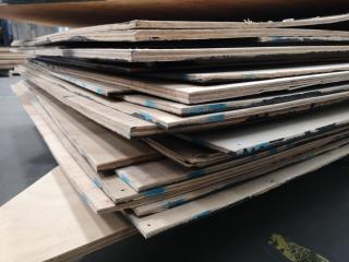 24x Sheets of Assorted Used Plywood