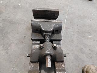 Large Machine Vice