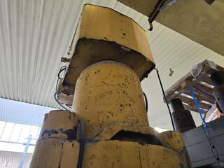 Very Large Hydraulic Press Assembly