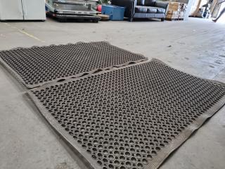 Pair of 1570x950mm Anti Fatigue Mats