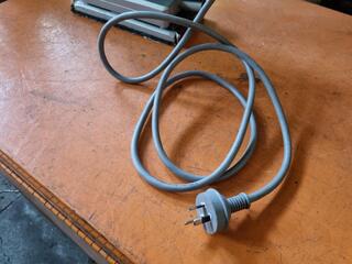 Makita Corded 1/2 Sheet Orbital Sander BO900V