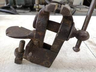 Small Antique Leg Vice