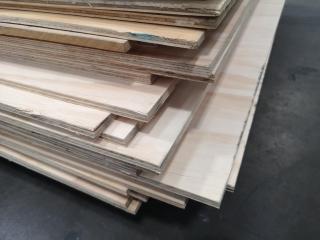 25x Sheets of Unused Plywood