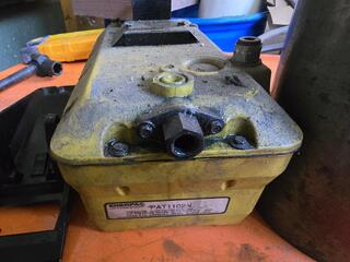Enerpac 60 Ton Cylinder and Air Hydraulic Unit