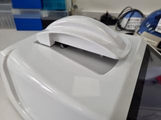 DeNovix Spectrophotometer Flourometer DS-11 FX+