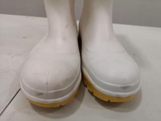 Bata Industrial SafeMate White Safety Gumboots, Size 10