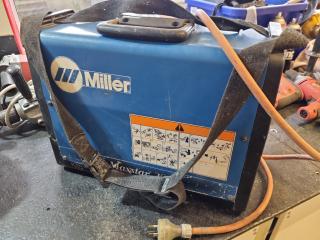 Miller Maxstar 200 Portable Welder