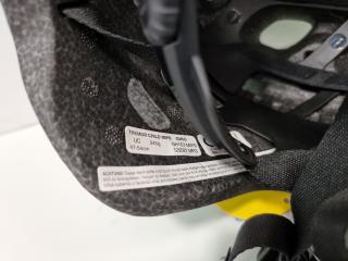 Giro Tremor MIPS Helmet - Childs Universal Fit